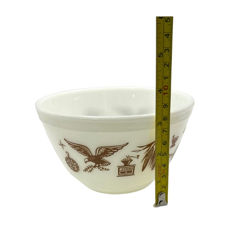 Vintage Pyrex Mixing Bowl Early American Pattern 401 1 1/2pt