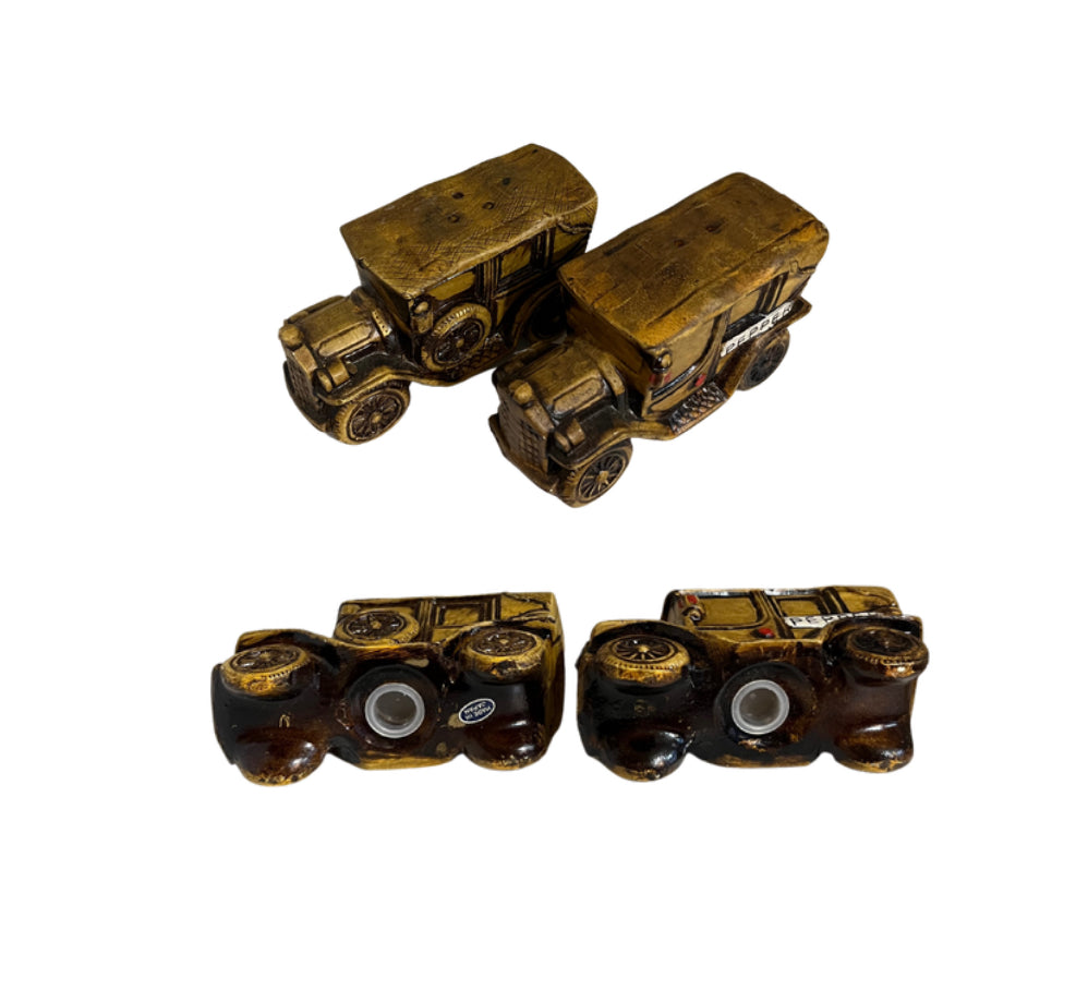 Vintage Model T Wagon Salt and Pepper Shakers Made in Japan