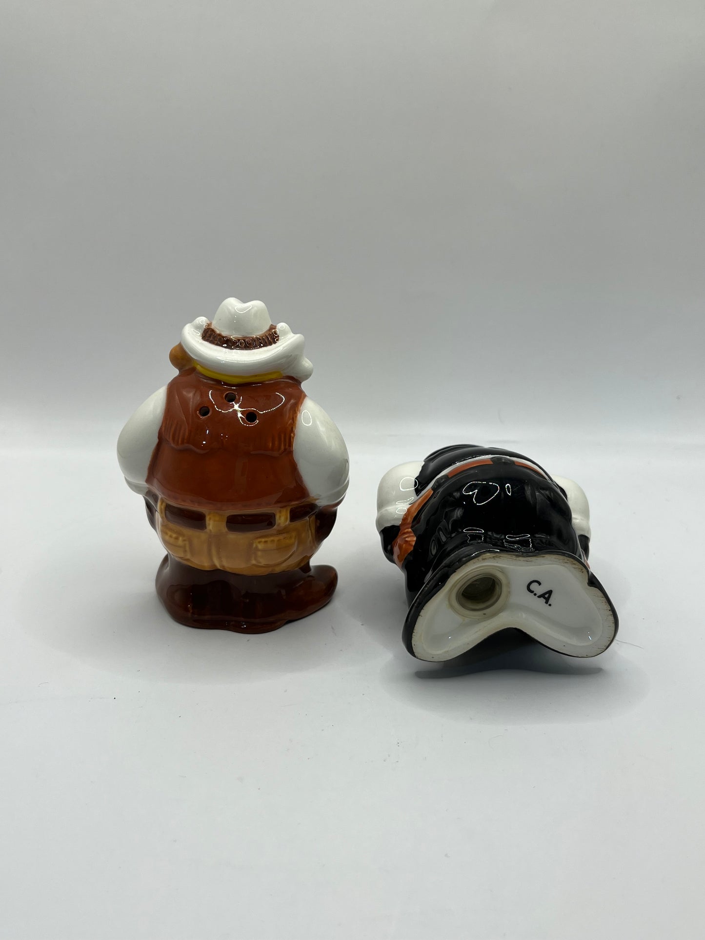 OutLaw Lawman Bull Salt & Pepper Shakers