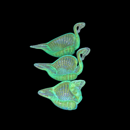 Vintage Aqua Blue Art Glass Nesting Swans Trinket Dishes Set of 3
