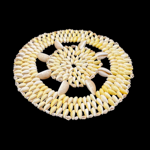 Vintage 8.5" Cowrie Sea Shell Trivet Doily Sea Shell Star Pattern