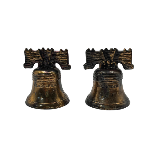 Vintage Liberty Bell Philadelphia 1776 Metal Salt & Pepper Shakers Japan