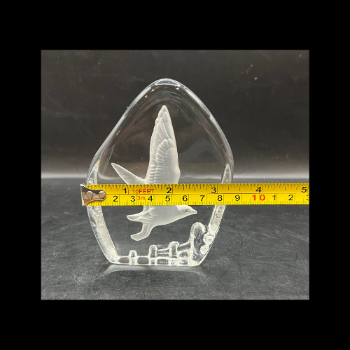 Wedgwood Crystal Reverse Cut Paperweight Wild Birds - Seagull