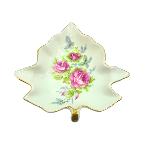 Vintage Lefton Stackable Ash Trays / Trinket Dishes Leaf Shaped w. Rose Flowers Set of 4
