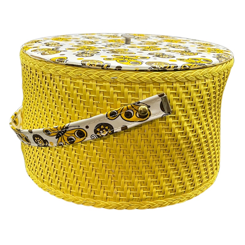 Vintage Yellow Woven Sewing Basket Retro Butterfly Padded Lid Handle 10"