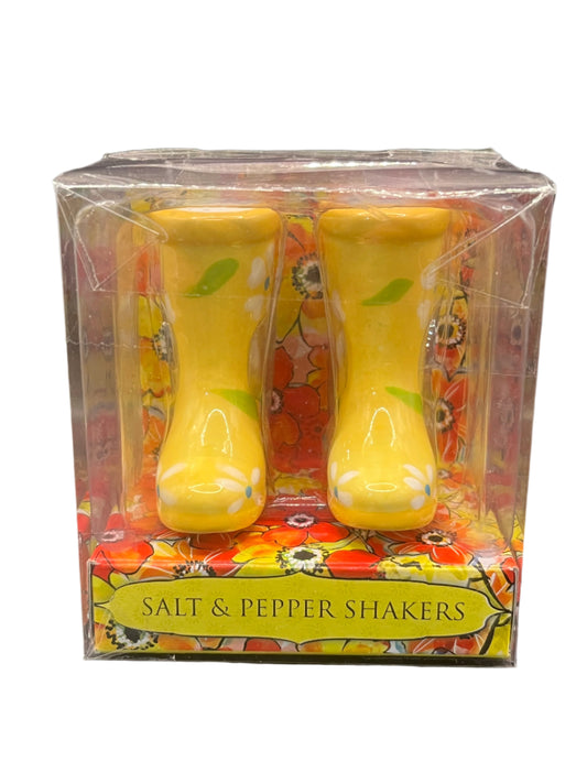 Grasslands Road Yellow Daisy Spring Rainboot Salt and Pepper Shakers