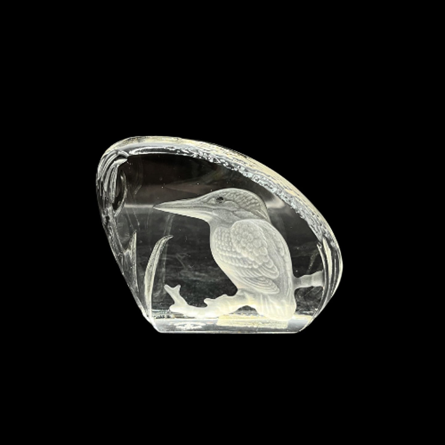 Wedgwood Crystal Reverse Cut Paperweight Wild Birds - Kingsfisher Bird