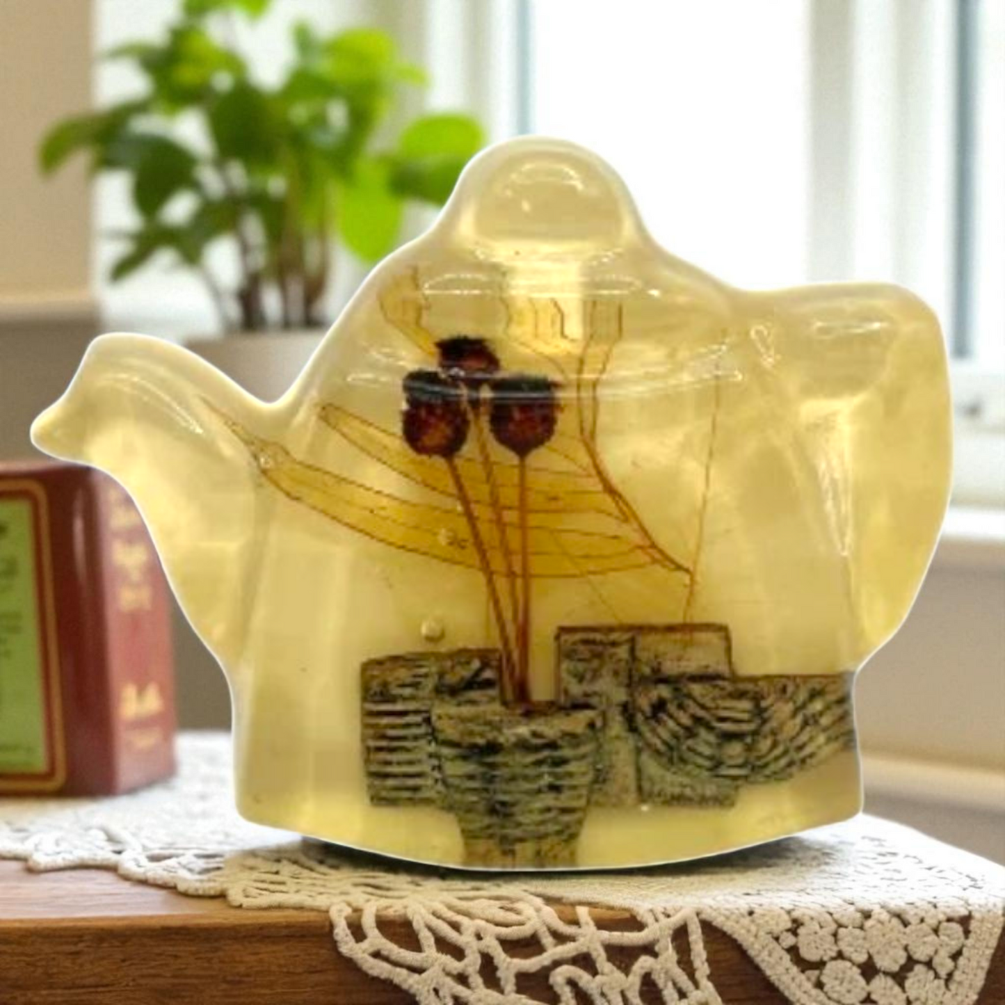 Vintage Lucite Teapot Teabag Holder Dried Flowers in Lucite, Cottagecore