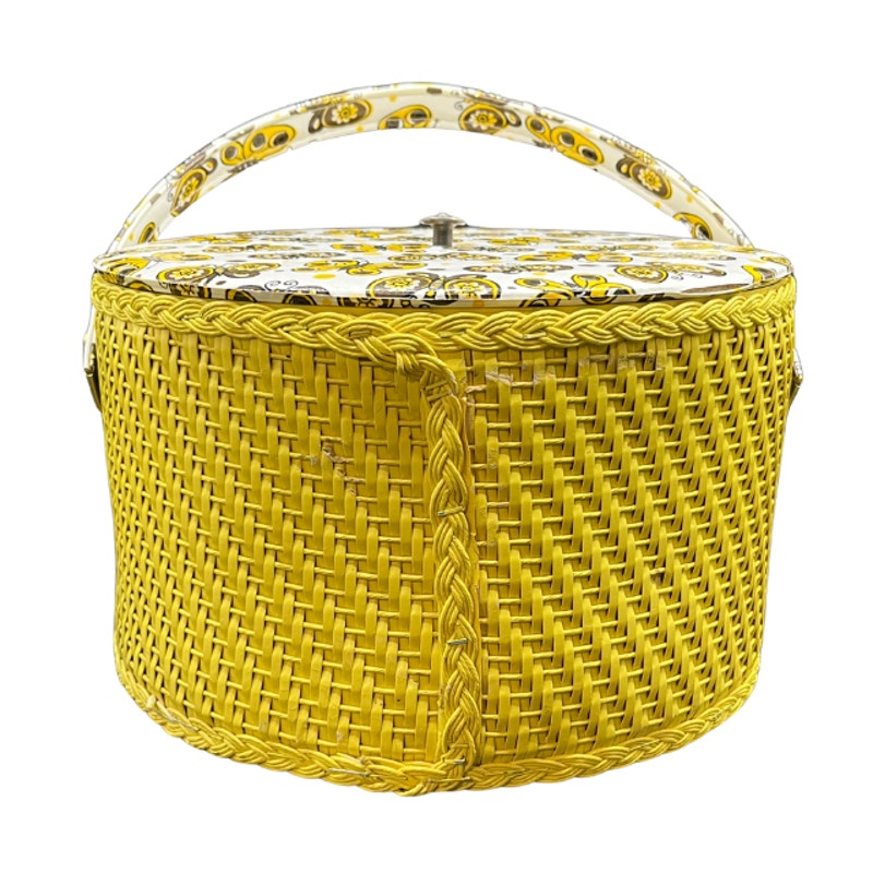Vintage Yellow Woven Sewing Basket Retro Butterfly Padded Lid Handle 10"