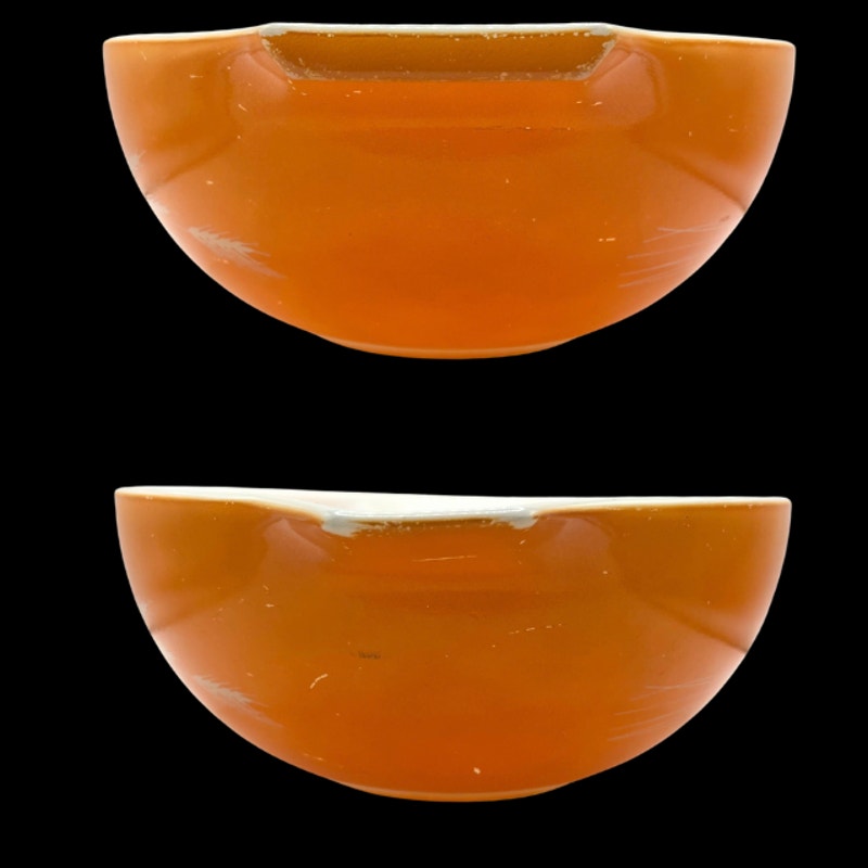 Vintage Pyrex Autumn Harvest Cinderella Mixing Bowl Set 2.5L / 1.5L Wheat