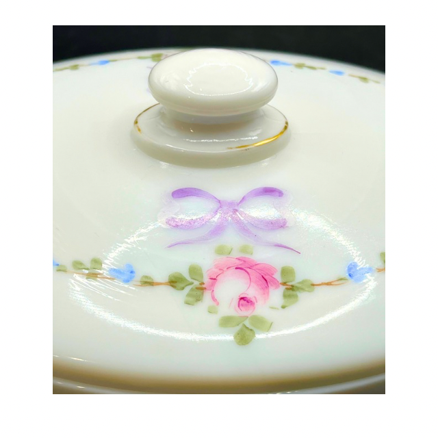 Westmoreland  Roses & Bows Oval Chocolate Box White Milk Glass Cottagecore Decor