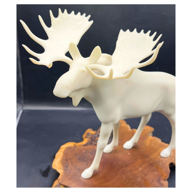 John Perry Bull Moose Sculpture Figurine Burlwood Slab Base Vintage Wildlife