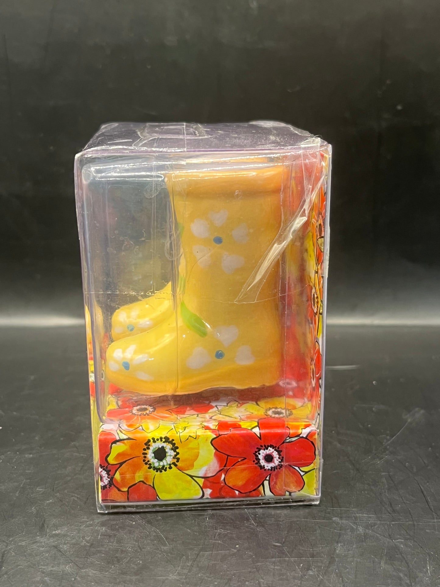 Grasslands Road Yellow Daisy Spring Rainboot Salt and Pepper Shakers