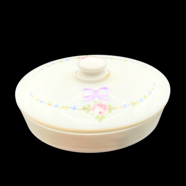 Westmoreland  Roses & Bows Oval Chocolate Box White Milk Glass Cottagecore Decor
