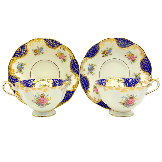 Vintage Royal Albert Empress Series Isabella Teacups and Saucers 4pc Set