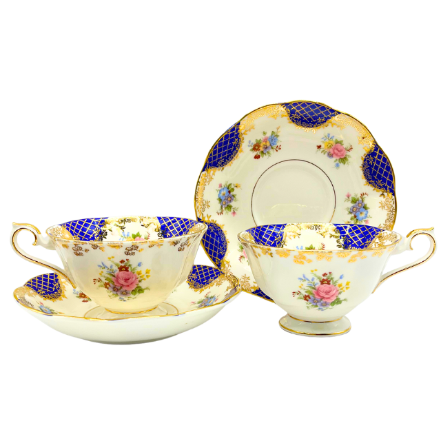 Vintage Royal Albert Empress Series Isabella Teacups and Saucers 4pc Set