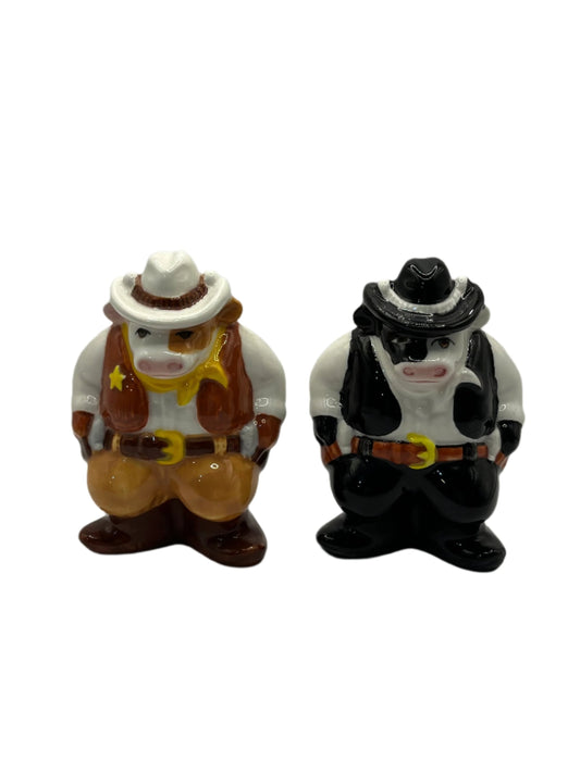 OutLaw Lawman Bull Salt & Pepper Shakers