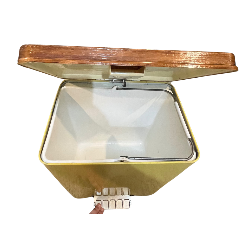 * 1970z CHEINCO Housewares Woodbury Fruit Faux Wood Vintage Yellow Ombre Trash Can Waste Bin
