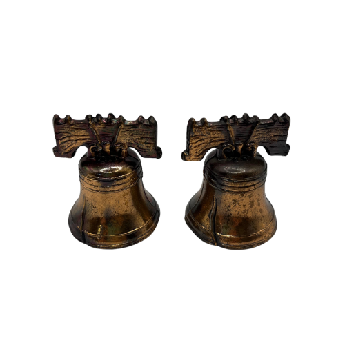 Vintage Liberty Bell Philadelphia 1776 Metal Salt & Pepper Shakers Japan