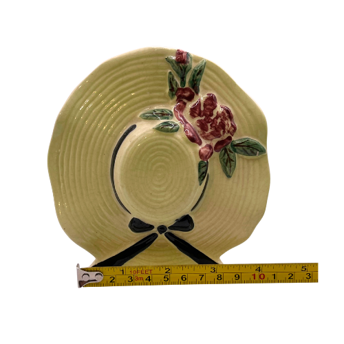 Vintage Sun Bonnet Floral Wall Pocket / Shelf Planter Free Standing 5.25" Tall