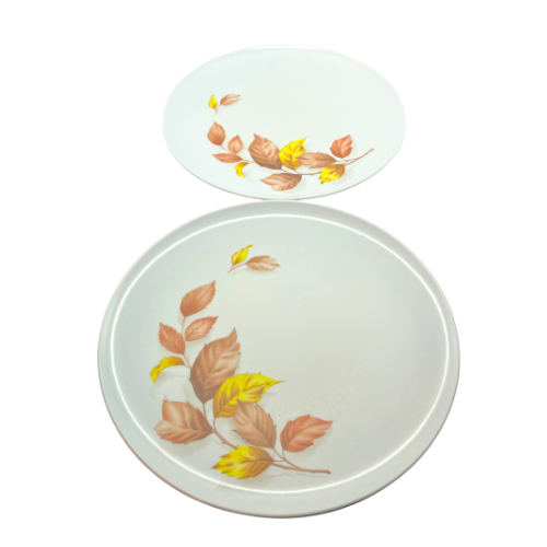 Vintage Texas Ware 9.5” Mel Mac Plates Leaves G-9 Brown Yellow Leaf Fall