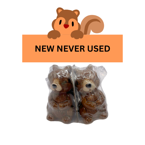NEW Sealed Squirrel Salt and Pepper Shaker Set
