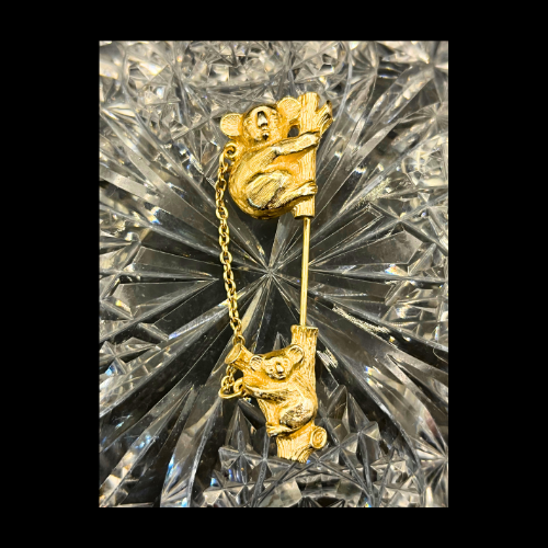 * A Mother’s Love 1980s Vintage Avon Koala and Baby Gold Tone Brooch