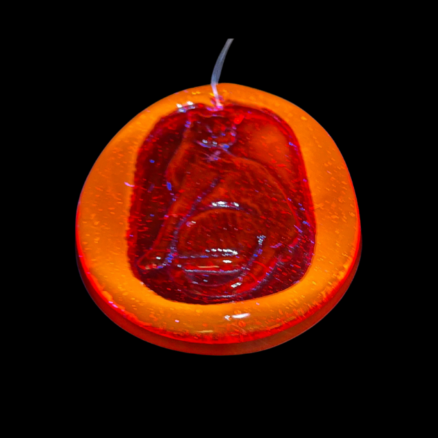 Vintage Suncatcher Cat Orange Red Pressed Glass Blenko Style UV Glass Glow 4.25" by 3.25"