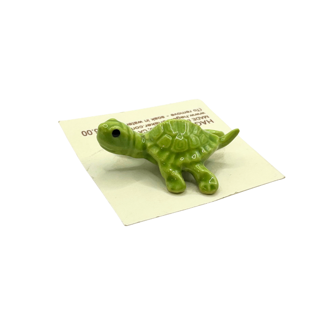 Hagen Renaker Green Mama Turtle Collectible Figurine with Display Card