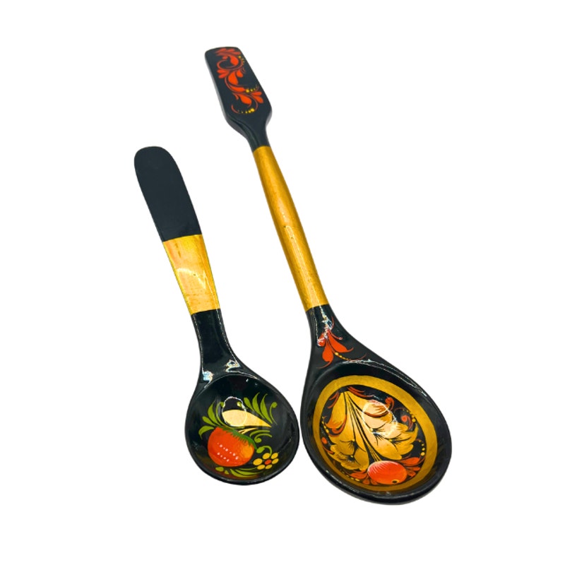 Vintage Russian Stpgoods Khokhloma Wooden Spoons Hand Painted Black  Lacquer Gold Berry Design