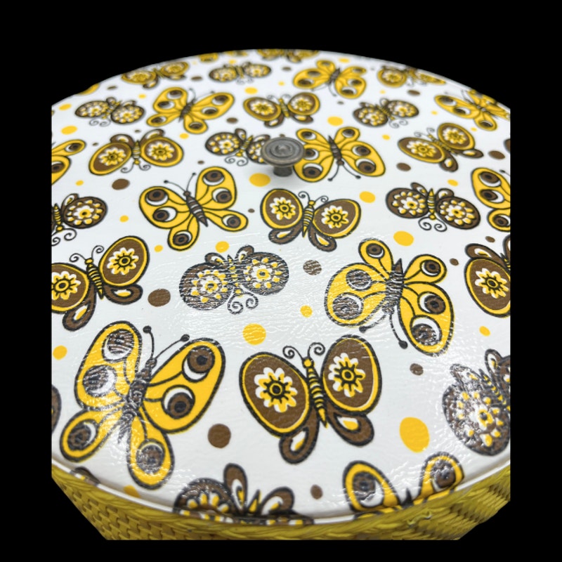 Vintage Yellow Woven Sewing Basket Retro Butterfly Padded Lid Handle 10"