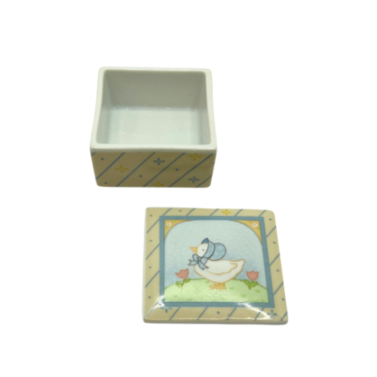 Ginny's Farm Blue Bonet Goose Porcelain Trinket Box  Fraser & Co Japan