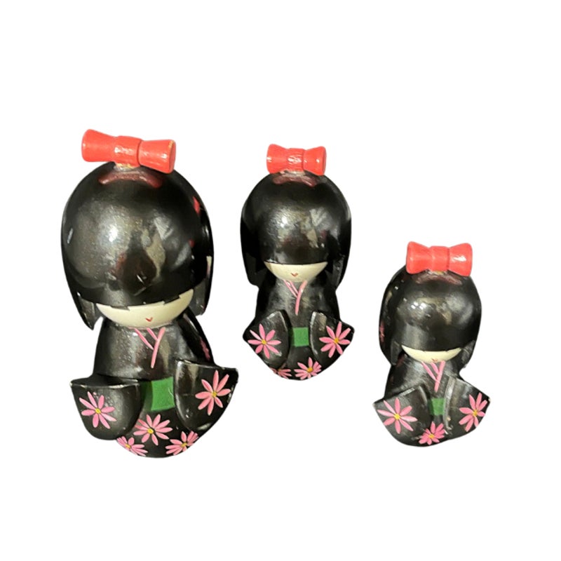 Vintage Japanese Kokeshi Dolls Set Hand Painted Black Kimonos Pink Floral