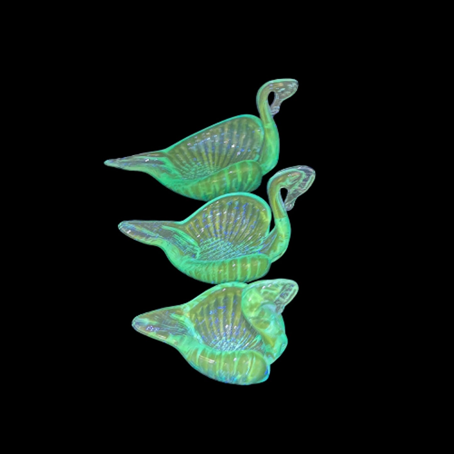 Vintage Blown Glass Nesting Swans Set Blue Turquoise Art Glass Figurines w/ Glow