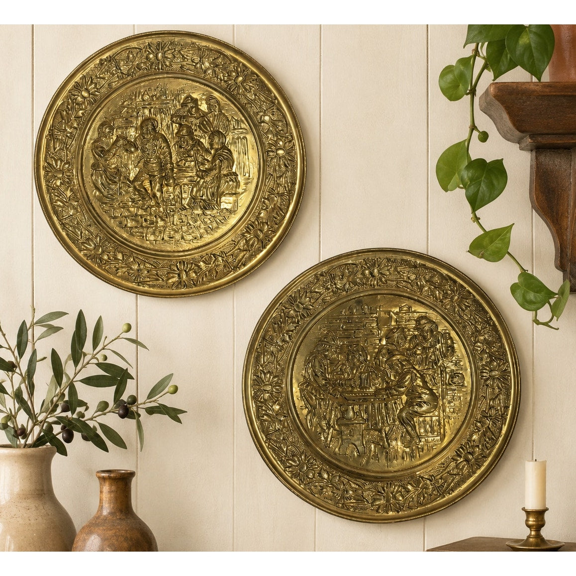 Vintage 1960s Embossed Brass Wall Plaque Tavern Pub Scene Holland